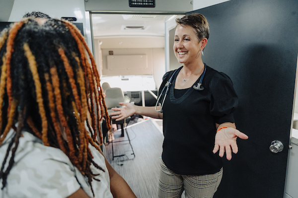 ritasmileforweb woman smiling and talking